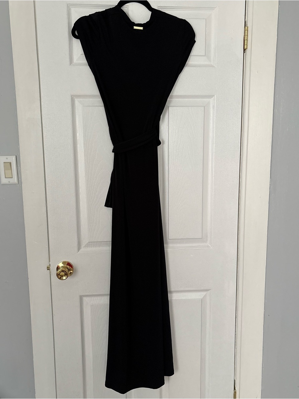 Michael Kors Black Jersey Wrap Maxi Dress with Gold Logo Plate Size 2 - Picture 6 of 7